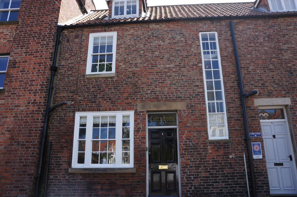 Cintra House Villa Whitby Exterior photo